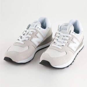 New Balance Womens Cream Sneakers